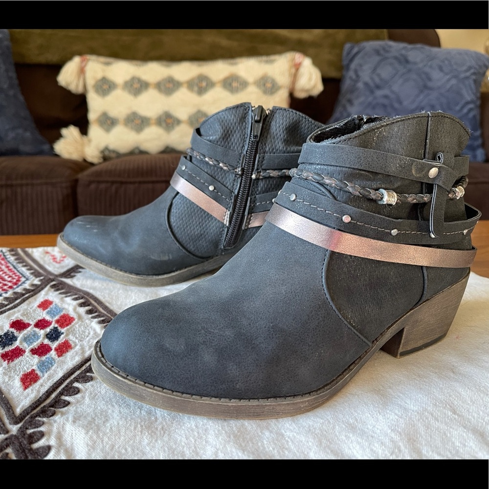 Black ankle booties with straps